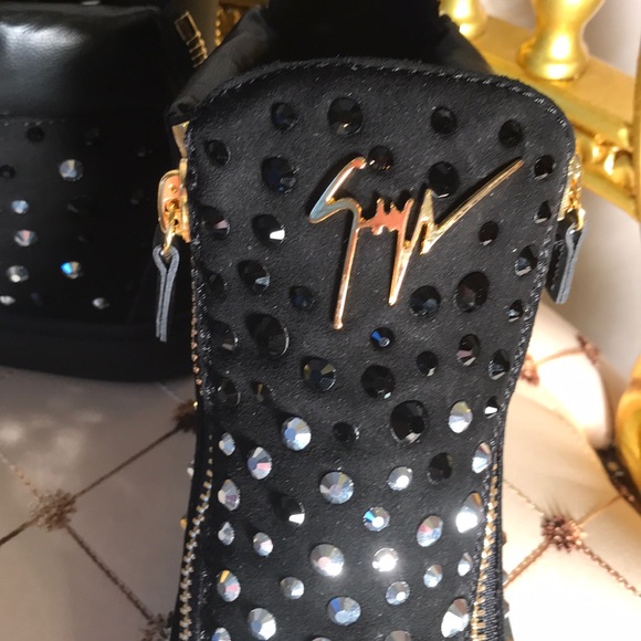 Giuseppe Zanotti Crystal Embellished Sneakers 37 - Picture 4 of 8